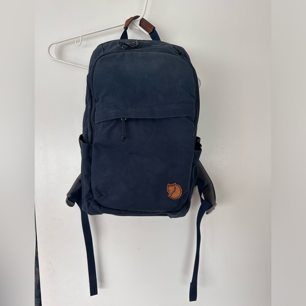 Fjällräven Räven 20L backpack